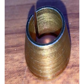 CONO DE FLECHA 3 4

										-