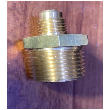 CONECTOR MACHO DE 1 4 A 1 2

										-Nuevo