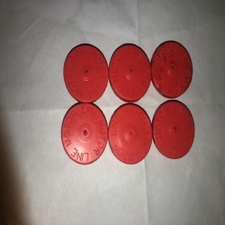 Tapón rojo delantera 

										-